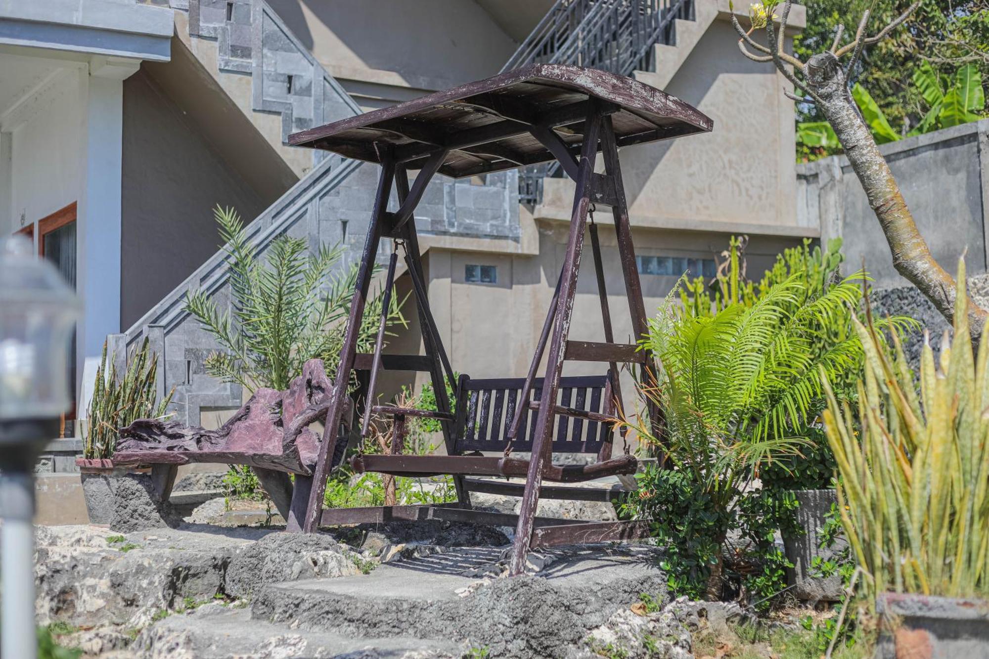 Manta Cottages With Sea View Batununggul Esterno foto