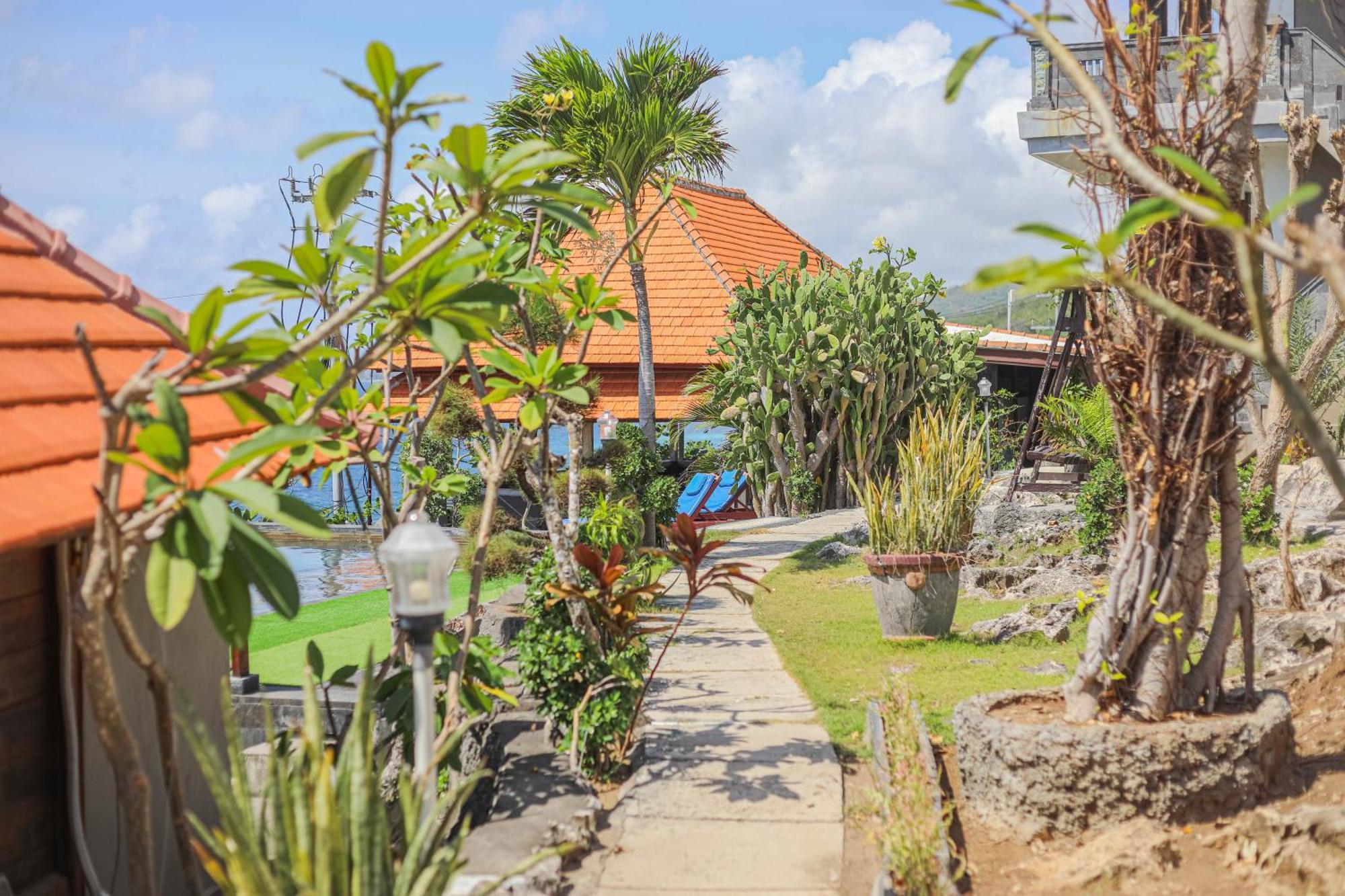Manta Cottages With Sea View Batununggul Esterno foto