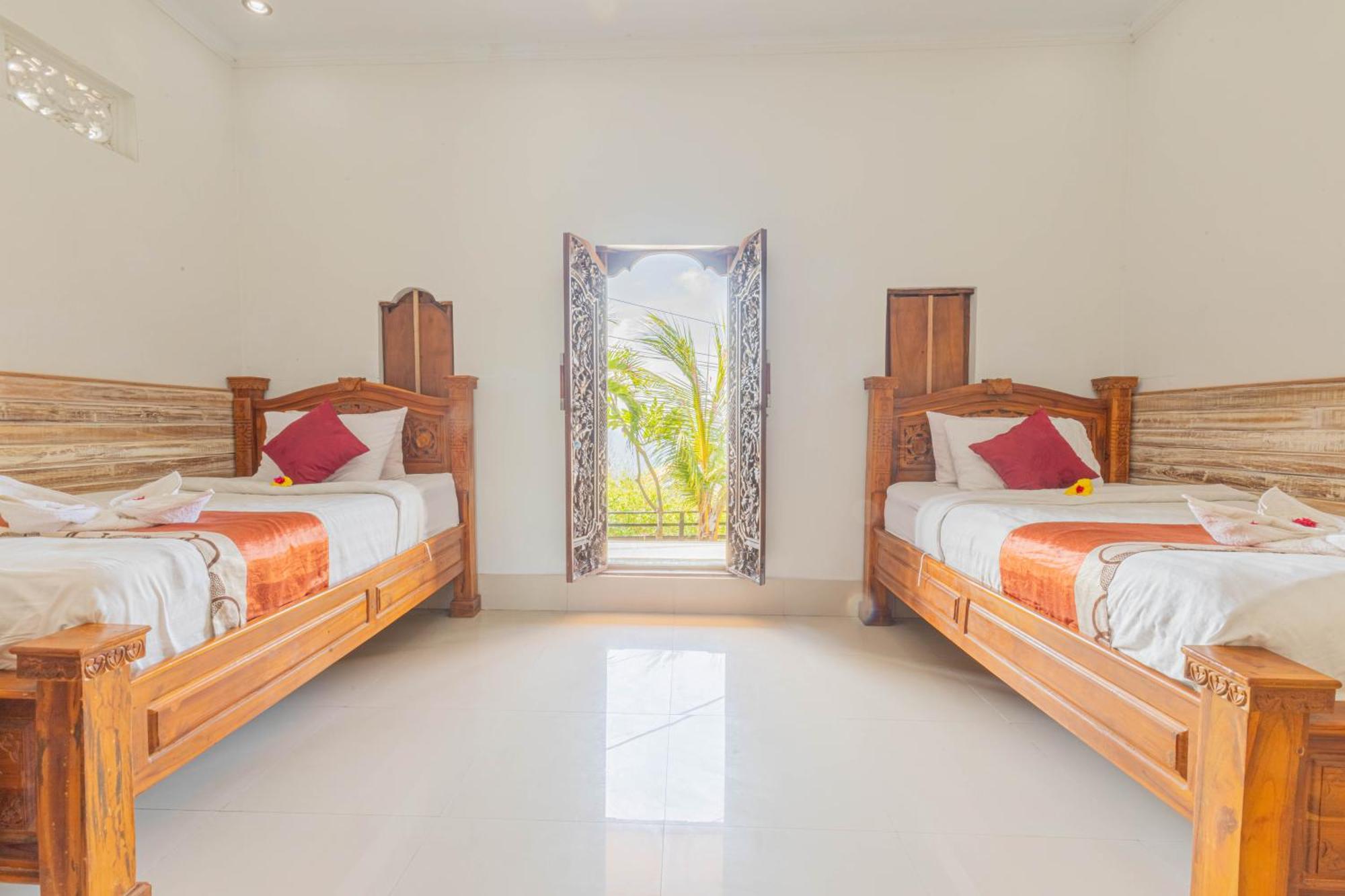Manta Cottages With Sea View Batununggul Esterno foto